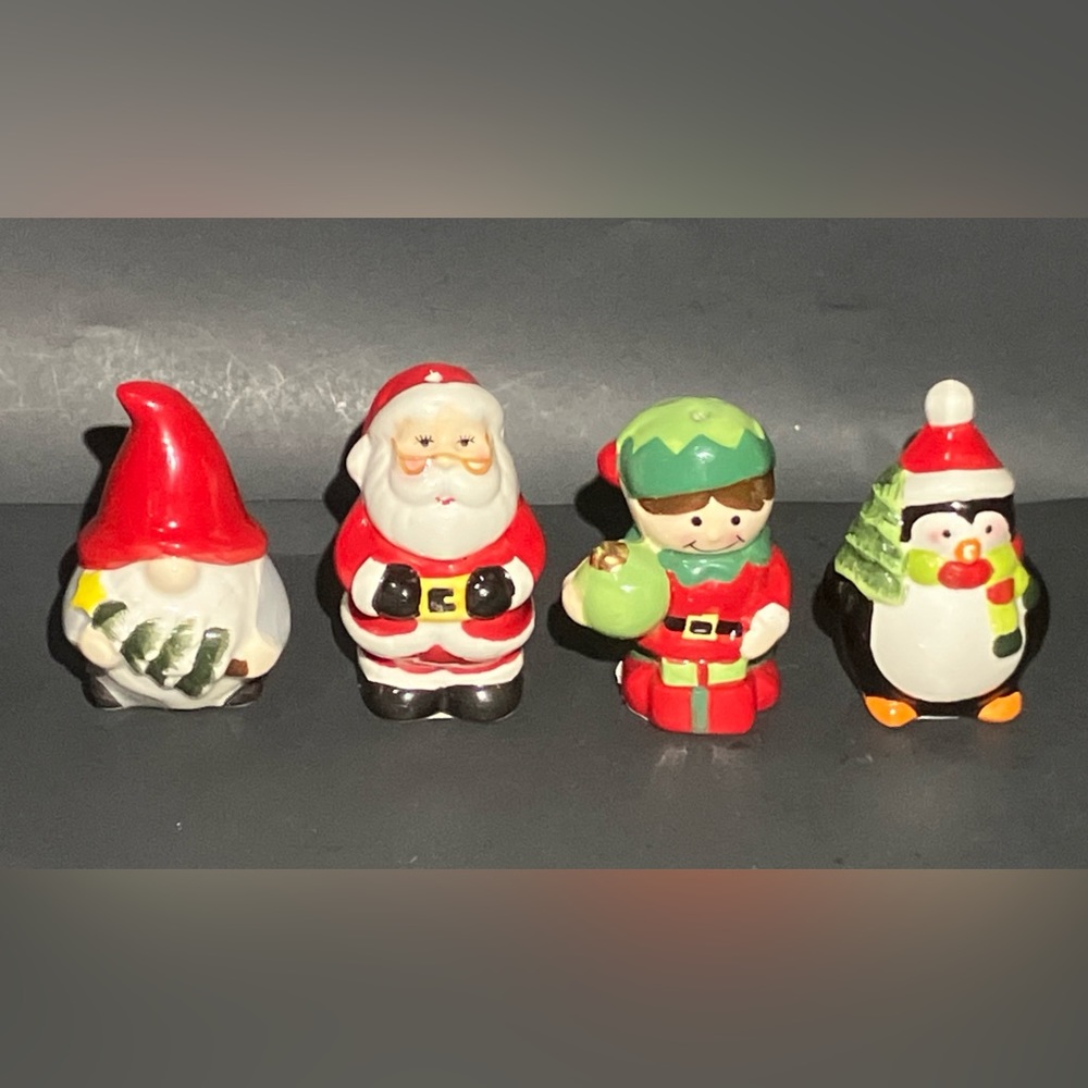 MR CHRISTMAS CERAMIC SANTA ELF GNOME PENGUIN SALT & PEPPER SHAKERS 4-PC